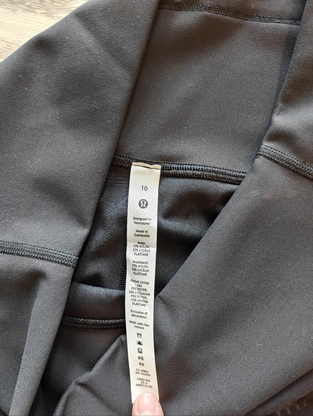 Lululemon Wunder Train High-Rise Tight 25" *Special Edition Embossed Lululemon - Picture 6 of 9
